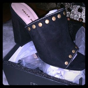 New Pelle Moda Black Suede Mule